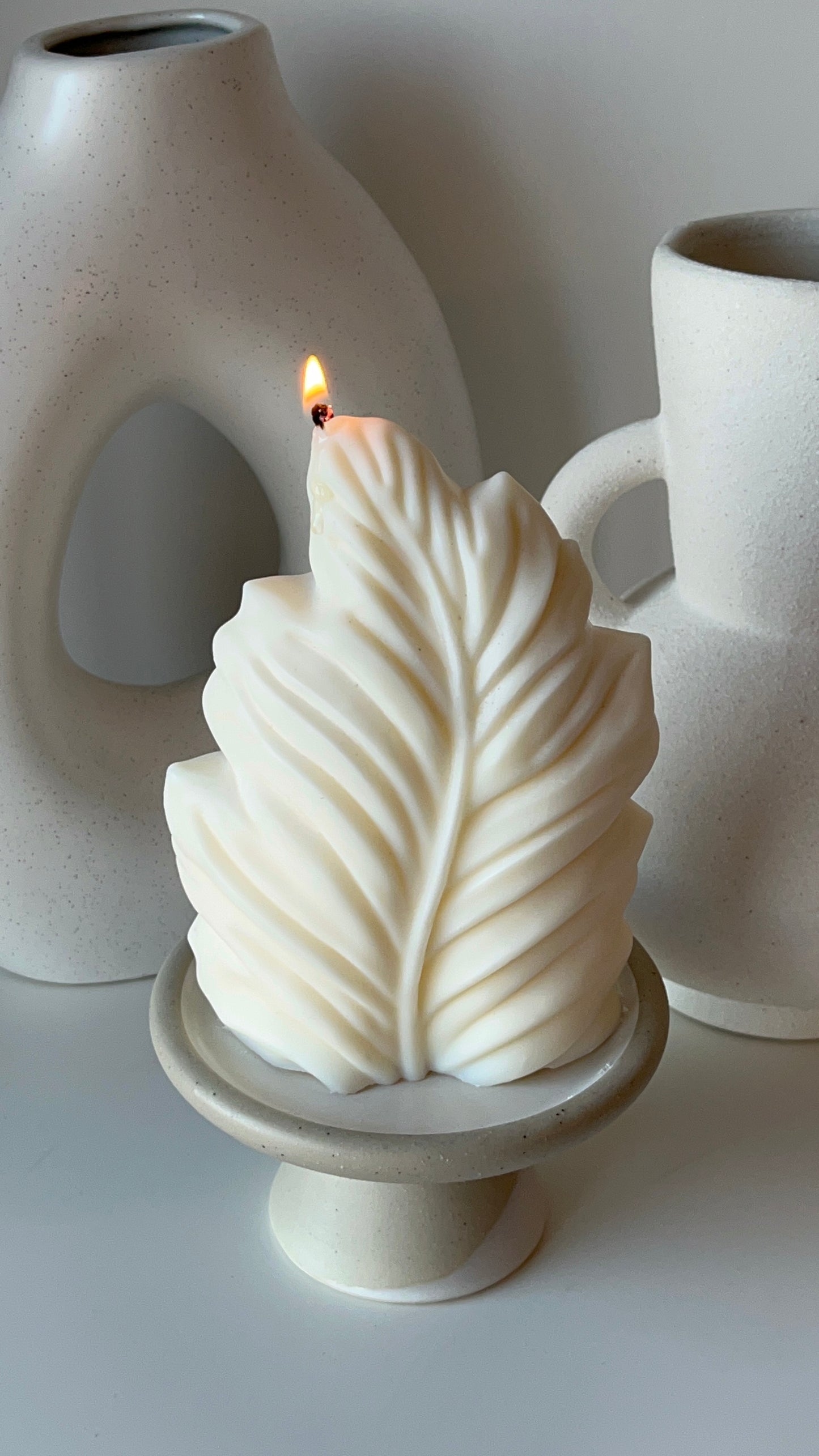 The Leaf Candle